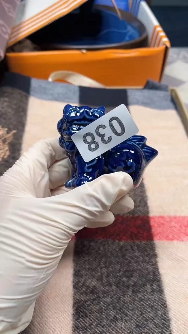 瓷片陶瓷如图所示周边