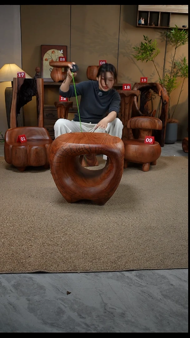 33香樟木整木一体50-50-45.5