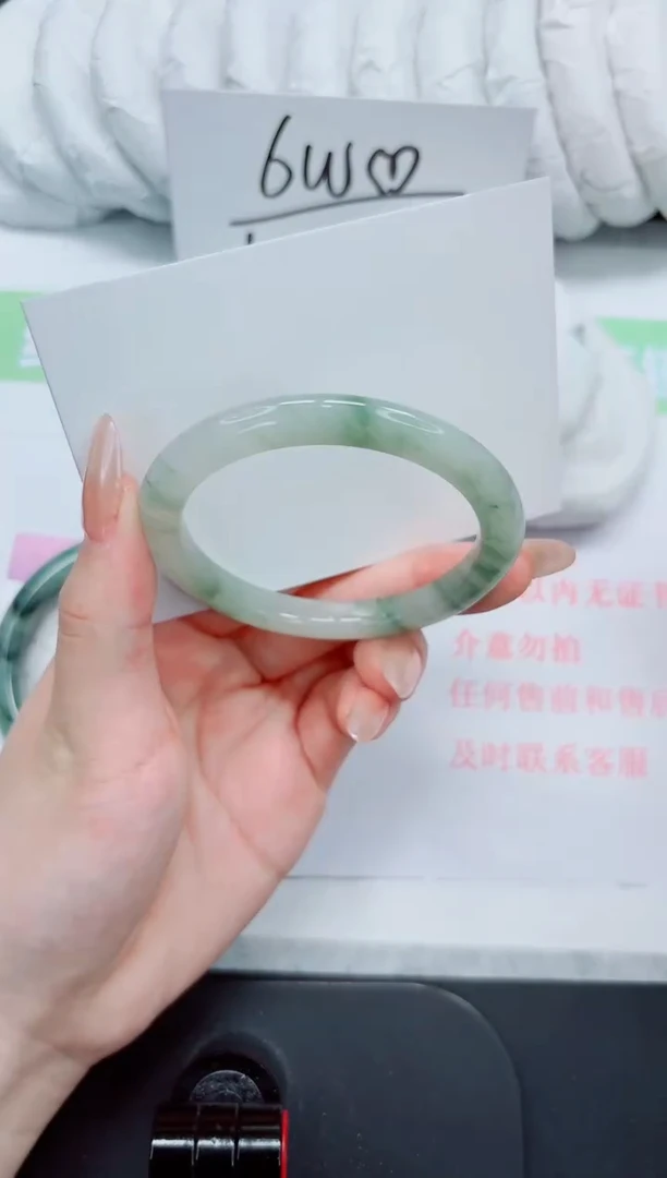 石英质玉手镯未镶嵌265-54