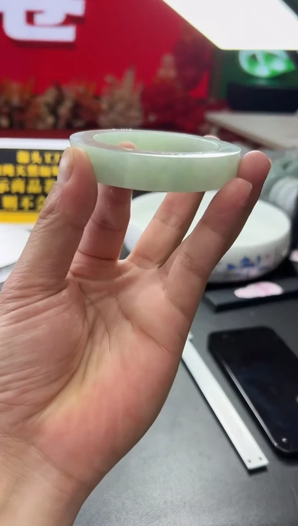 未镶嵌手镯定制翡翠捡****女SZ01DZS 不退换