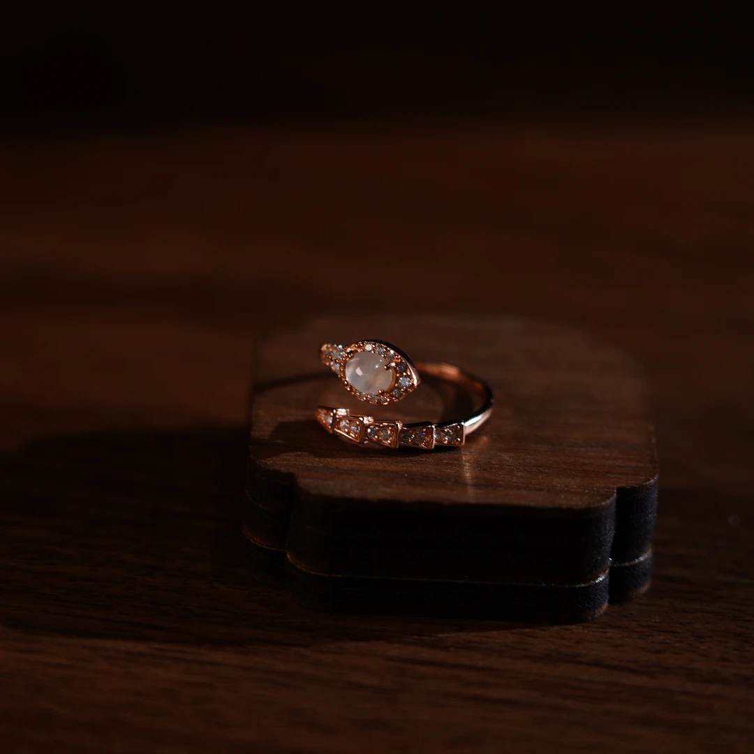 【缺货】S925翡翠蛇形戒指 5*4 FEB2031