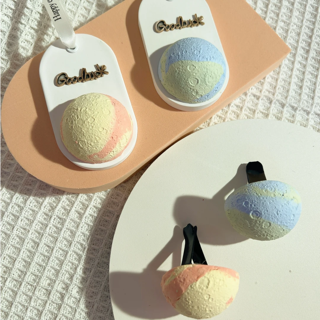 普通款monday扩香石挂件送礼高颜值床头办公室扩香挂件