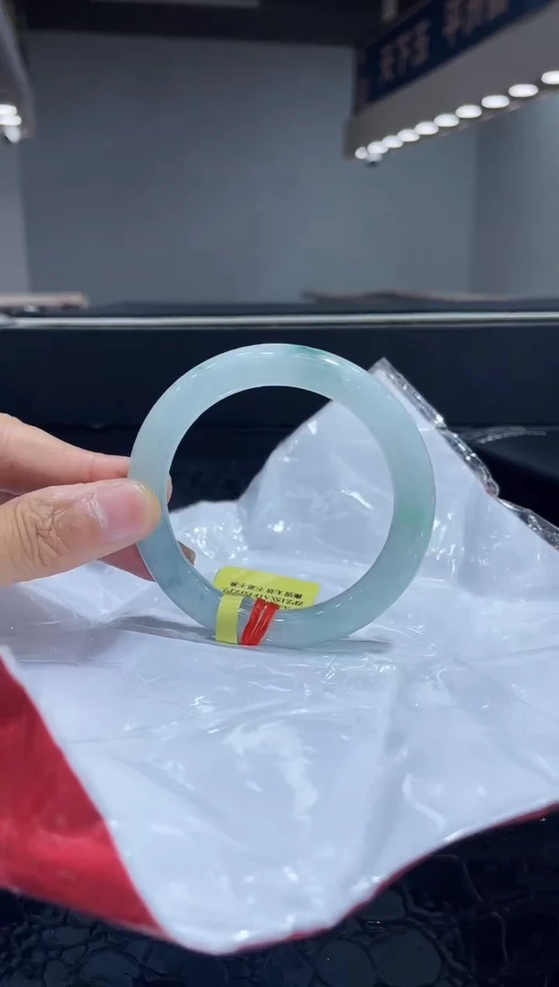 未镶嵌手镯翡翠14