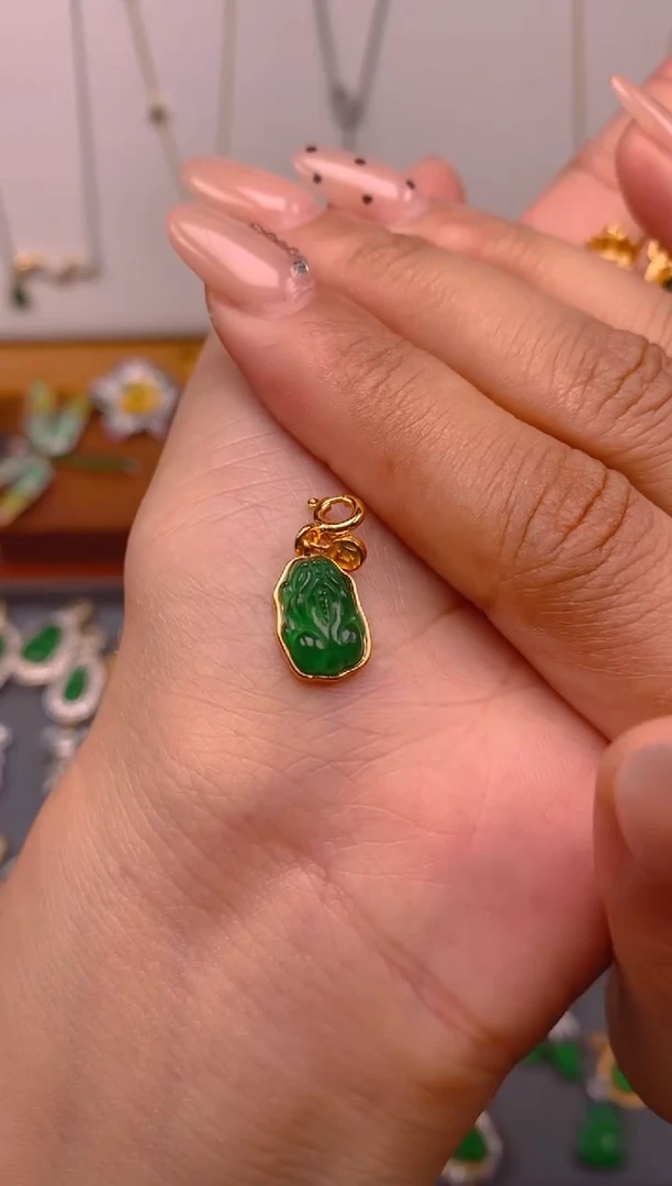 吊坠(不含链)银S925镶嵌翡翠貔貅万能扣