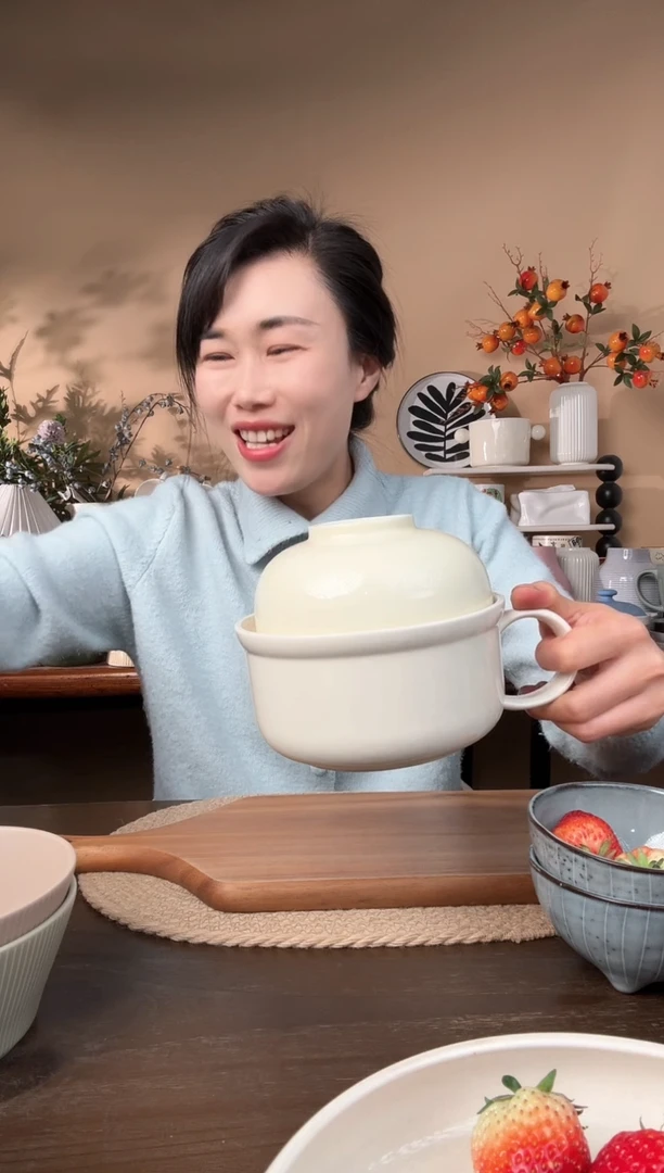 【闪购商品】瓷片6英寸带盖泡面碗微瑕