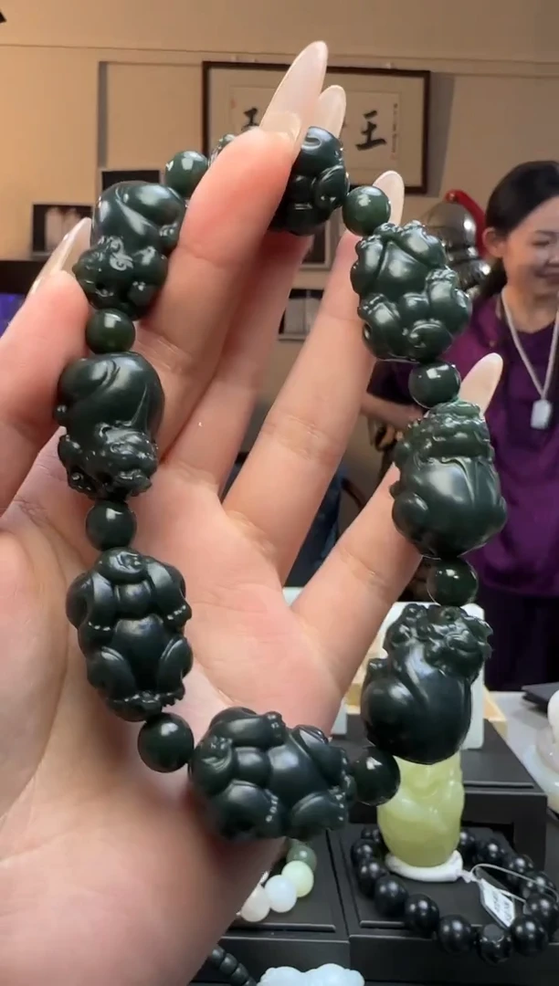【闪购商品】和田玉青玉貔貅未镶嵌手串