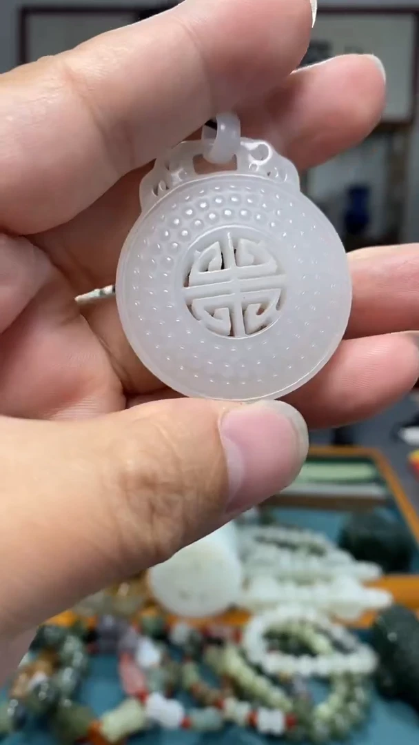 颈饰未镶嵌和田玉20