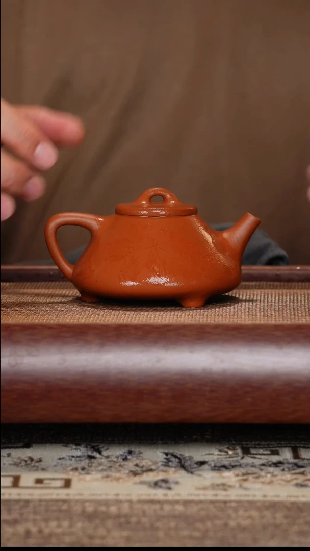 茶壶紫砂子冶赵庄朱泥刻绘半手工
