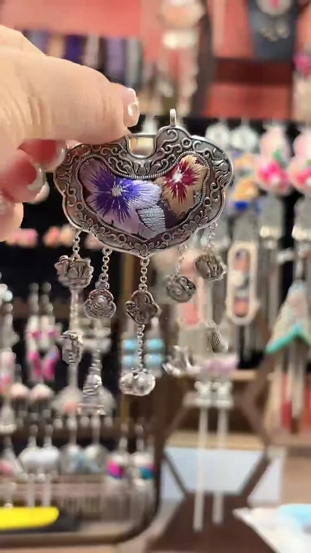 织绣 云织谣民族风精美饰品   237+链子