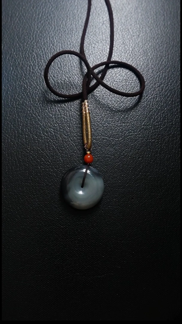 颈饰未镶嵌和田玉平安扣