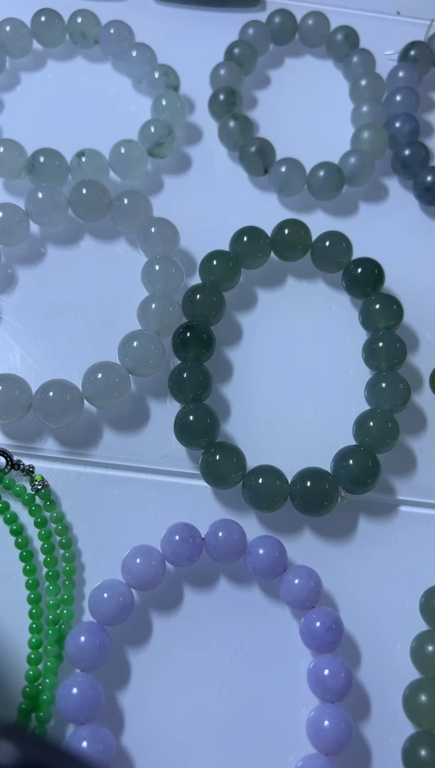 未镶嵌定制翡翠手串