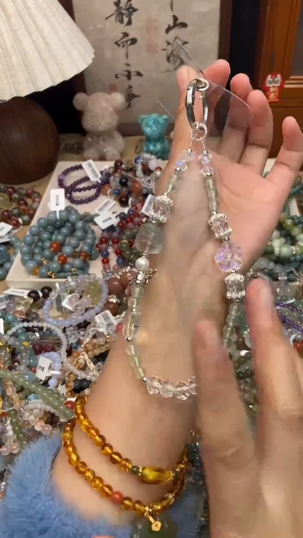 未镶嵌葡萄石挂件430