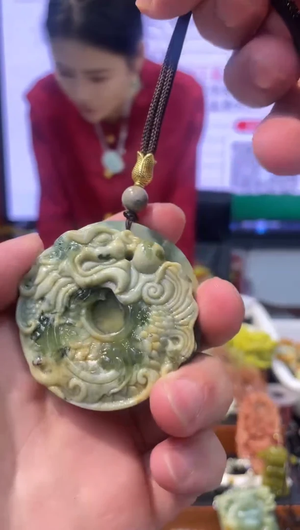 【闪购商品】岫玉吊坠未镶嵌·