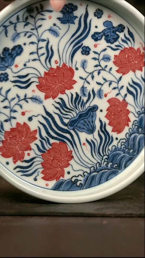 手绘高温现代瓷 气窑  荷花荷叶直边壶承17.5cm