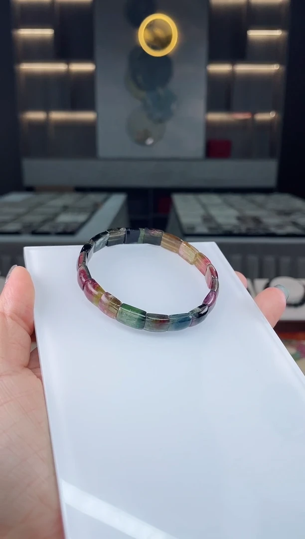 手牌未镶嵌碧玺（多样性发一条）T