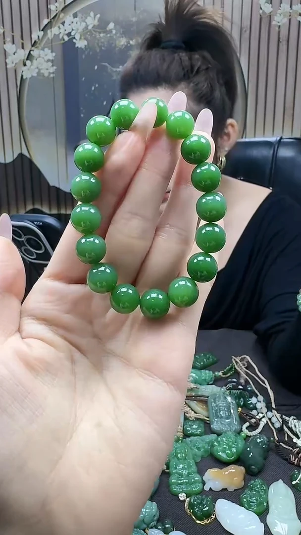 未镶嵌和田玉挂件12