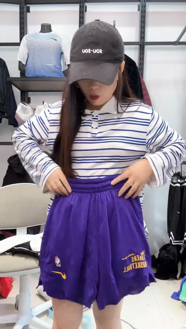 2399编码  瑕疵直播间过款为准 尺码S