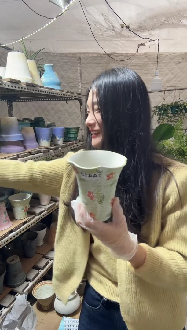 无花朵编号   419 景德镇手工手绘花盆