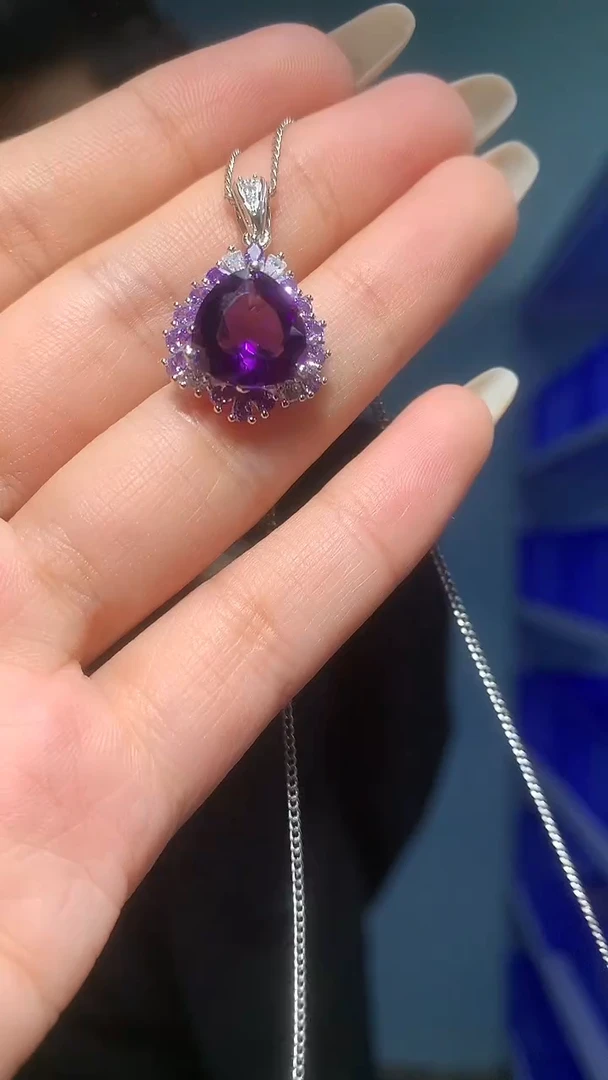 吊坠(赠链)银S925镶嵌紫晶【宝石世家严选】