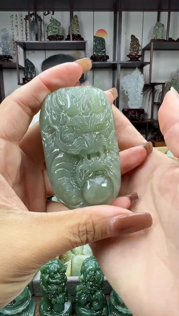 未镶嵌和田玉把件1