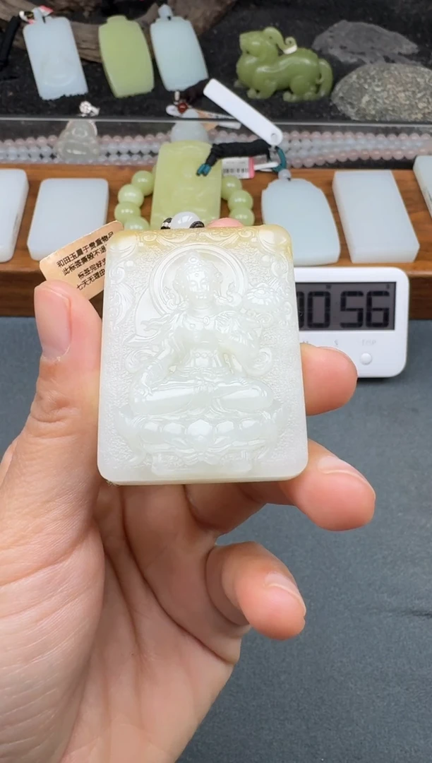 颈饰未镶嵌和田玉2