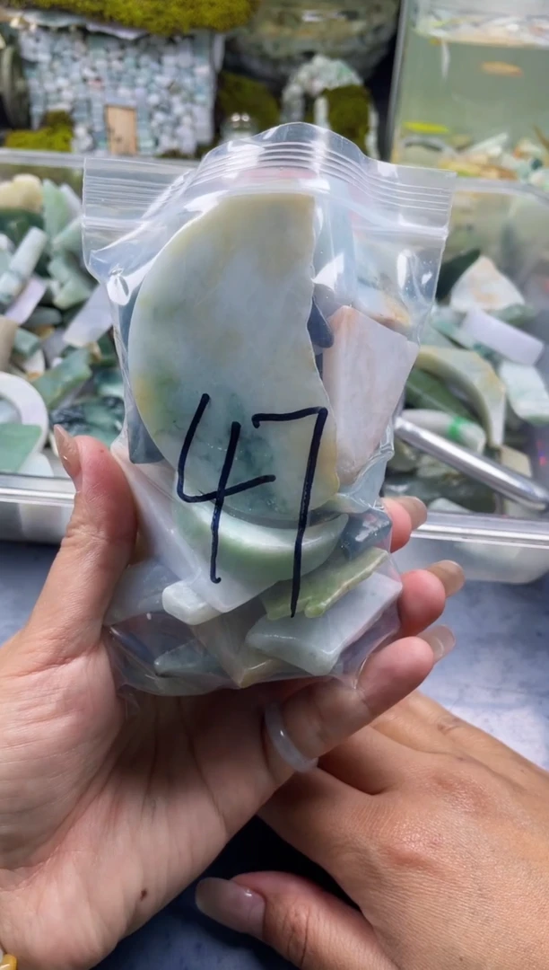 翡翠散珠天然翡翠大号500克47