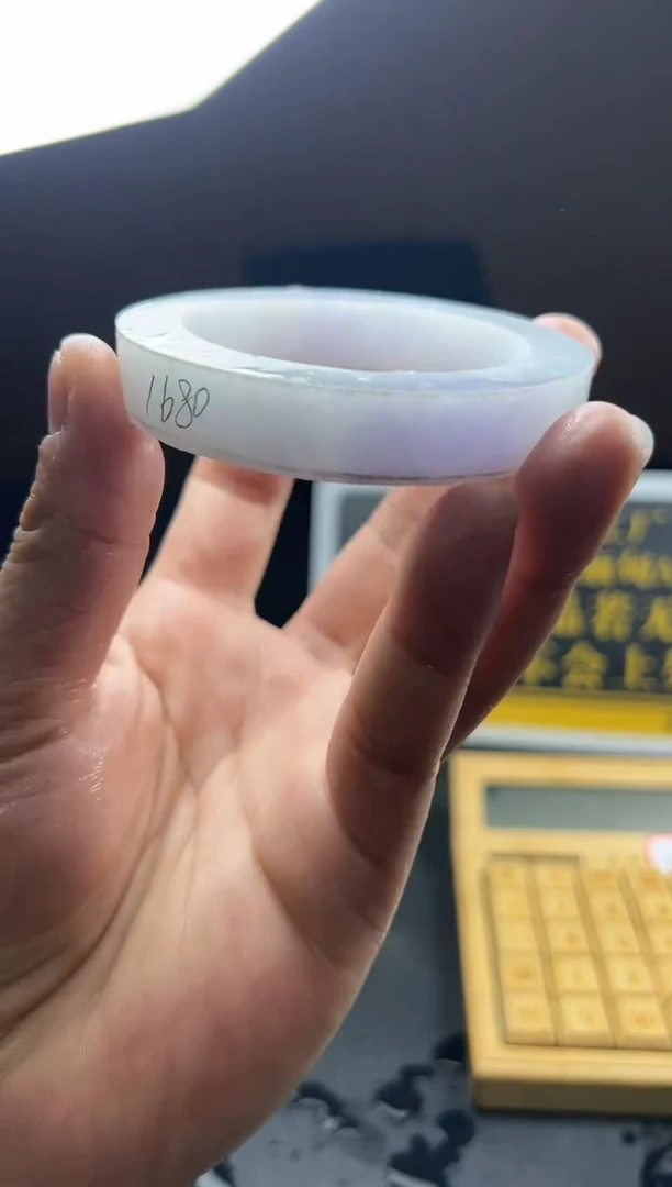 【闪购商品】定制翡翠定制未镶嵌手镯