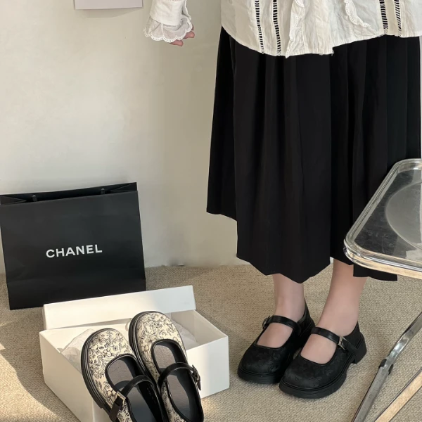 新中式国潮乐福鞋女透气2025一字带玛丽珍鞋百搭小皮鞋国风11B185