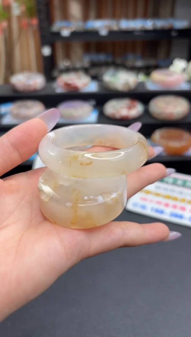未镶嵌手镯石英质玉A442(51圈赠送镯心)