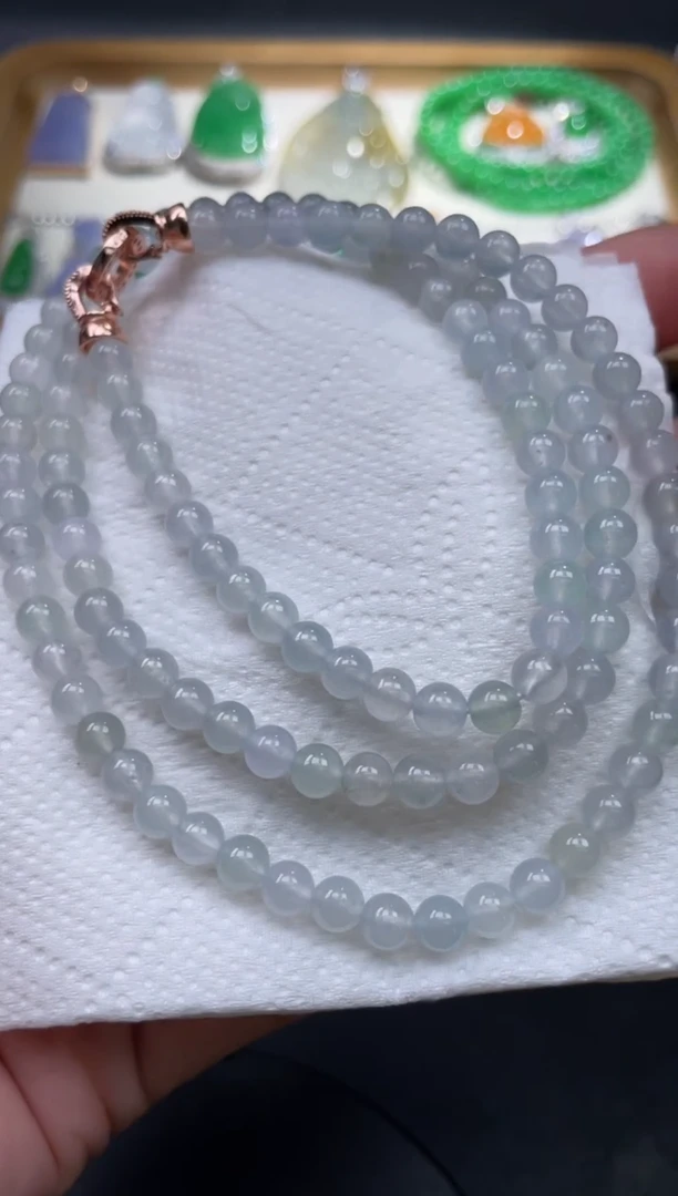 翡翠未镶嵌颈饰36.......