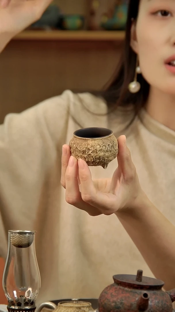 言野手作 粉引仿古三足杯