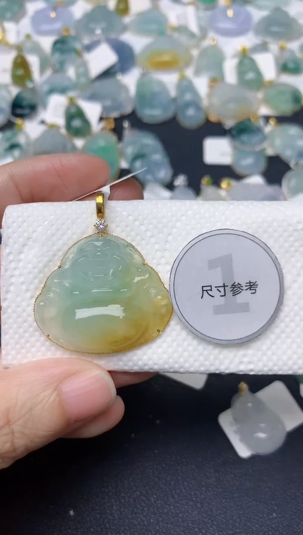 颈饰18K金镶嵌翡翠天然缅甸A货翡翠