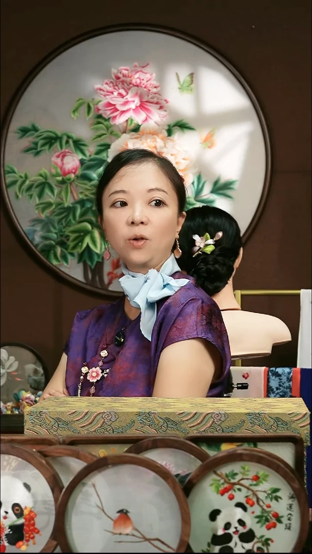 刺绣湘传礼纯手工刺绣丝巾