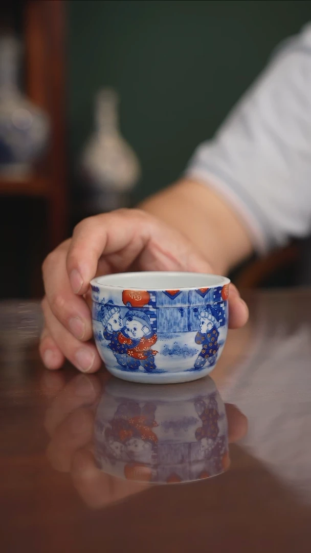 晓剑窑青花童子主人杯
