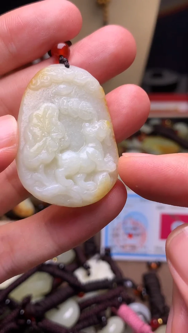 颈饰未镶嵌和田玉新疆料青海料清水和田玉吊坠