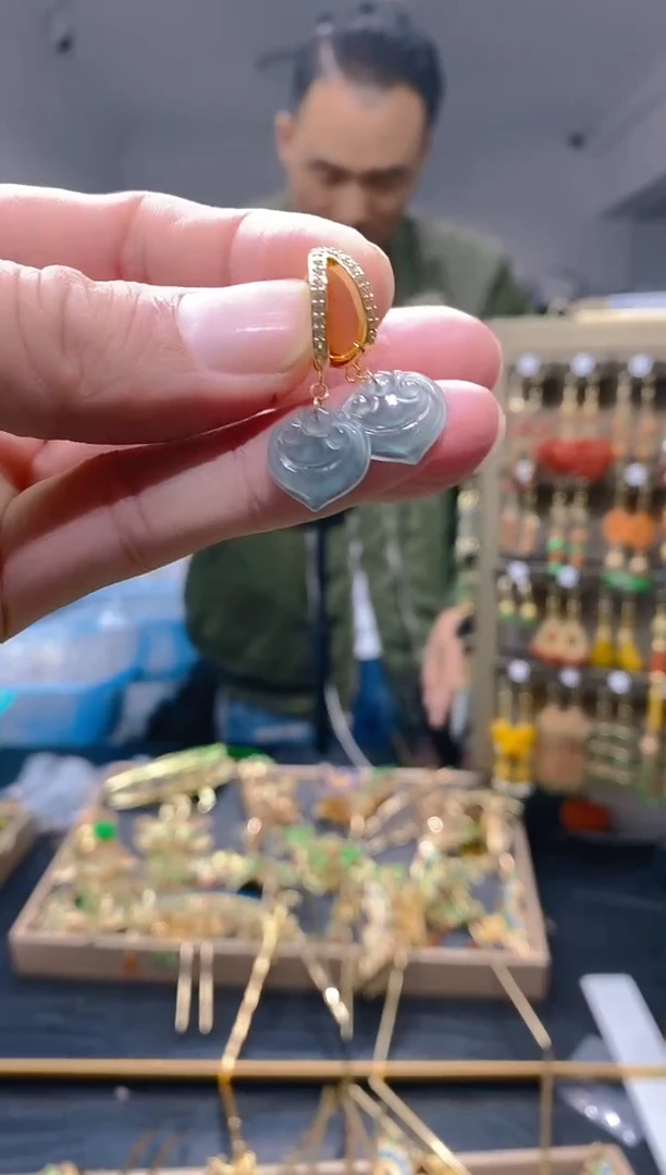 【闪购商品】翡翠耳饰合金77翡翠耳包