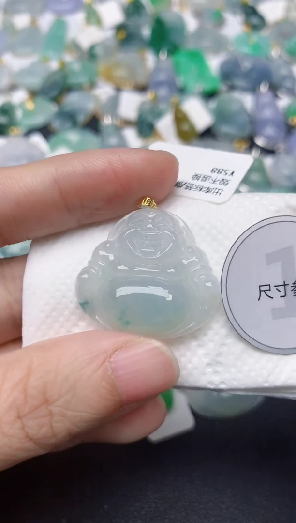 颈饰18K金镶嵌翡翠天然缅甸A货翡翠