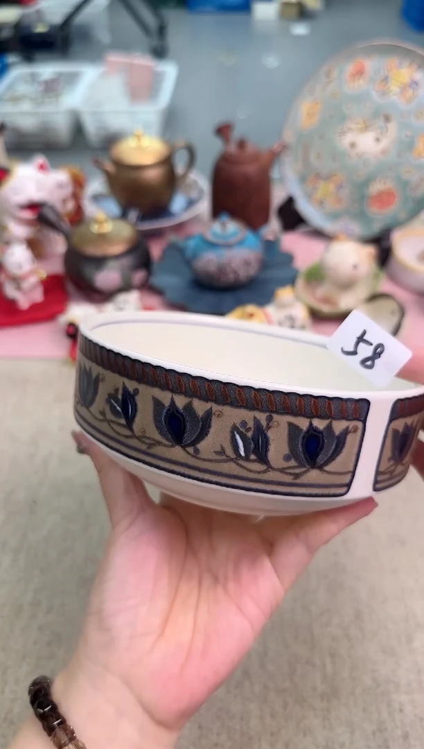 瓷片泡泡家的瓷器真好看
