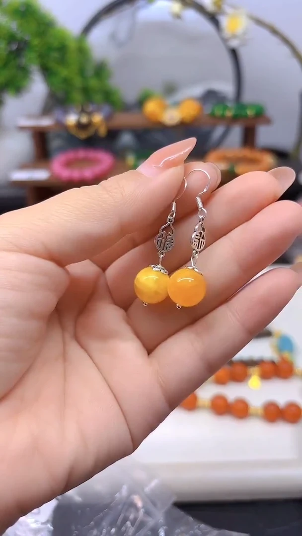 蜜蜡银S925镶嵌耳饰E898