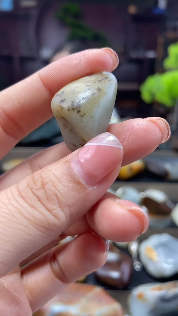 和田玉未镶嵌挂件和田玉吊坠挂件精美