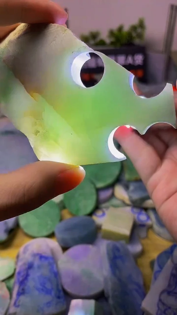 翡翠裸石天然A货缅甸翡翠高品质边角料728