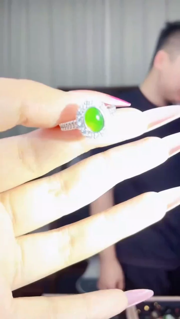 和田玉未镶嵌挂件拍一发一，多样性发货！