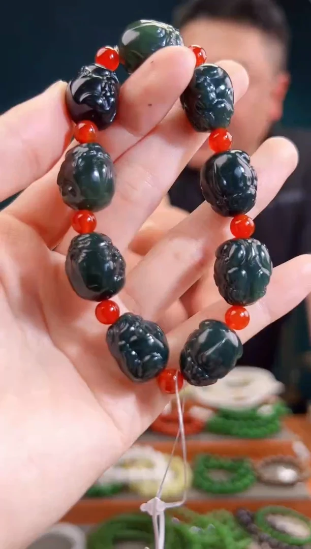 颈饰未镶嵌和田玉多样性发货 拍一单发一个