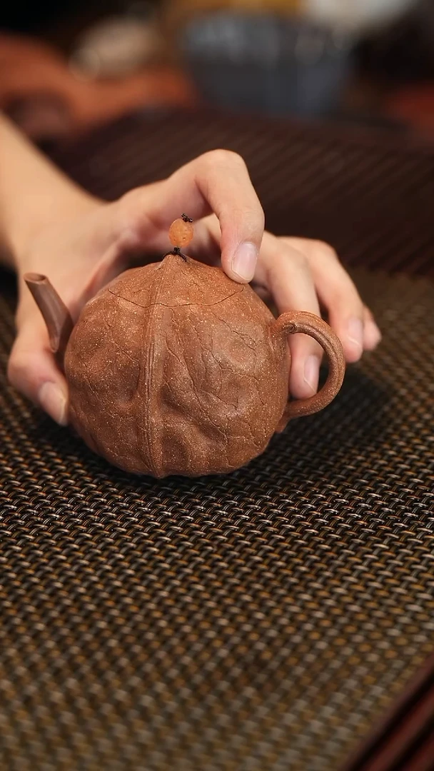茶壶紫砂【润石堂】全手工精品 薄胎  核桃 160cc