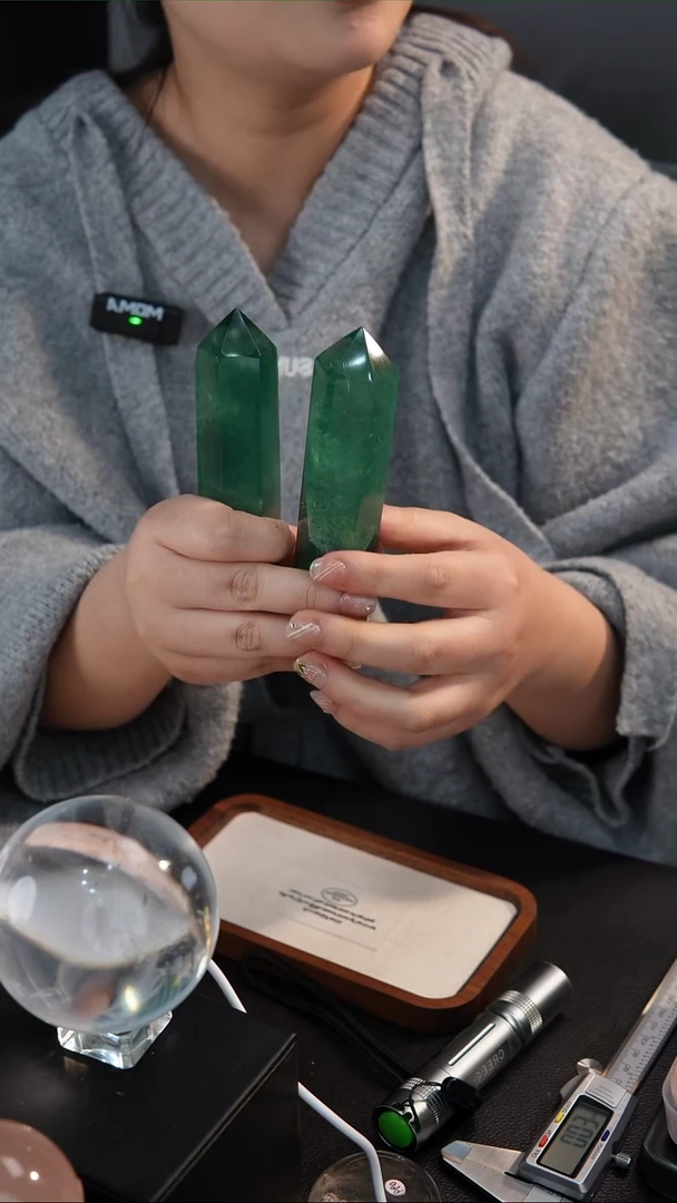 【闪购商品】水晶柱未镶嵌L032 绿柱子