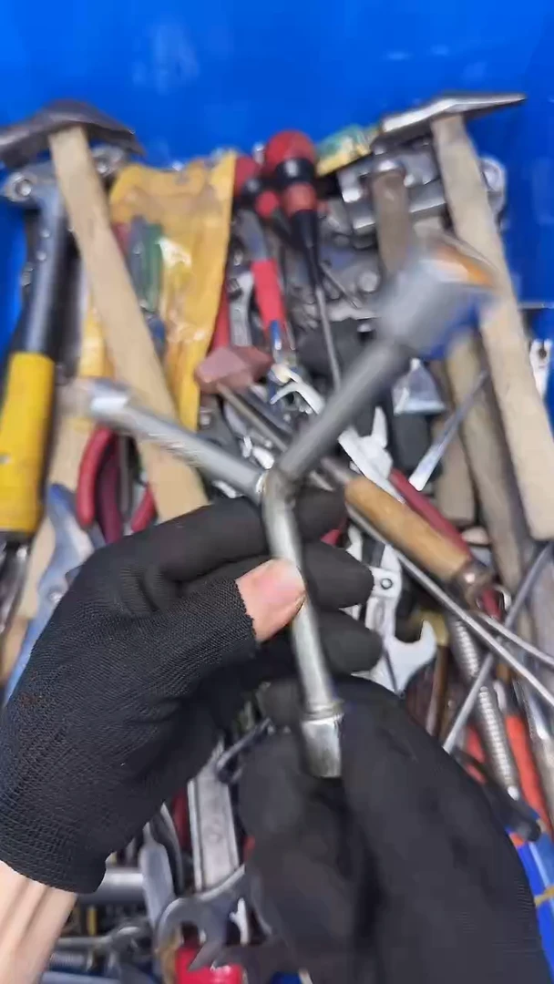 天***?五金工具钳子凿子等18