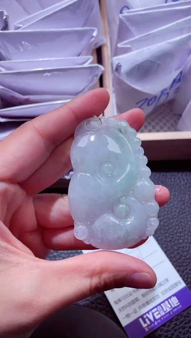 颈饰未镶嵌翡翠00001871