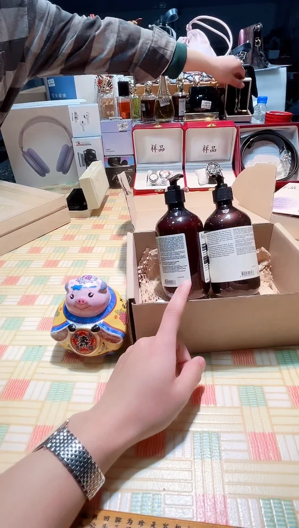 瓷片瓷器 库房到期 全部地板价@@1