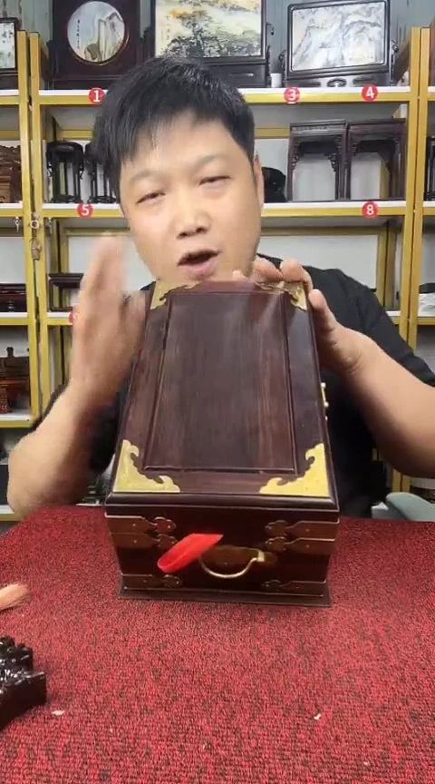 木老库存大红酸枝交指盒子清仓价/26.5*16.5*13CM