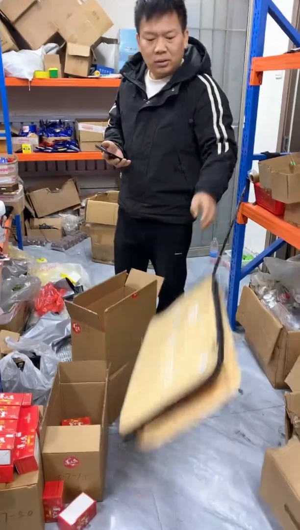 60活鱼桶           卡其色